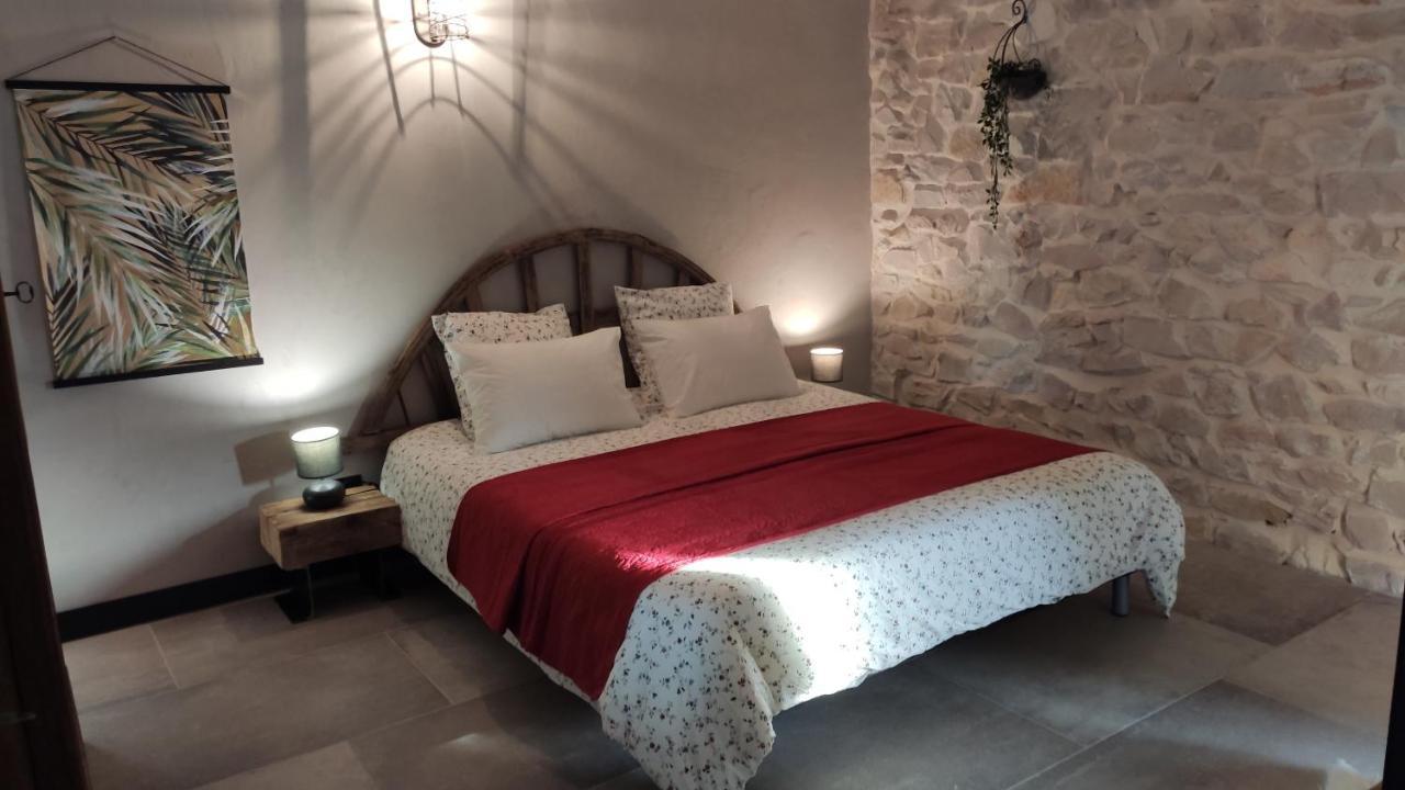 Bed and Breakfast Manoir Du Marquis De Montcalm Vestric-et-Candiac Екстер'єр фото
